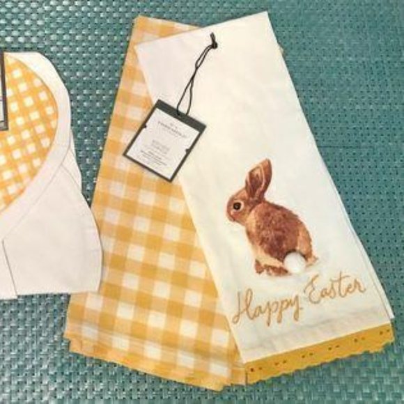 Other - Happy Easter Towel Set